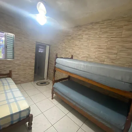 Casa Com Piscina Em Bertioga Bem Proxima Ao Mar Com 2 Suites E Internet Exterior photo