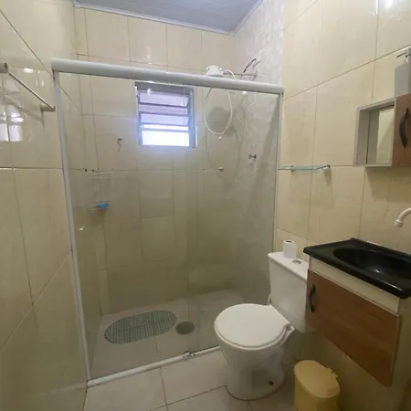 Casa Com Piscina Em Bertioga Bem Proxima Ao Mar Com 2 Suites E Internet Exterior photo