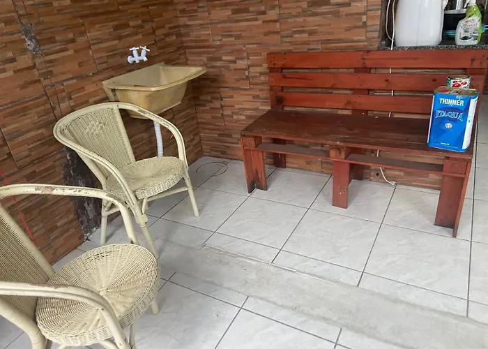 Casa Com Piscina Em Bertioga Bem Proxima Ao Mar Com 2 Suites E Internet