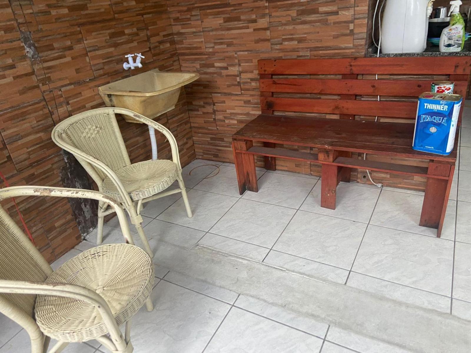 Casa Com Piscina Em Bem Proxima Ao Mar Com 2 E Internet