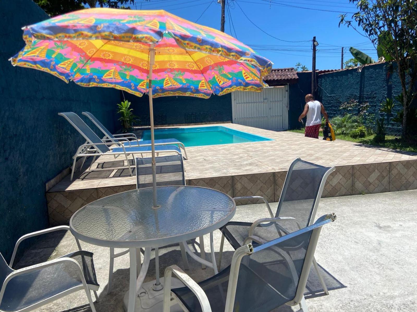 Casa Com Piscina Em Bem Proxima Ao Mar Com 2 E Internet Casa de Férias *