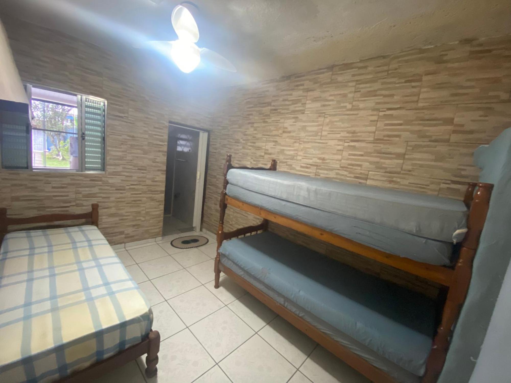 Casa Com Piscina Em Bem Proxima Ao Mar Com 2 E Internet
