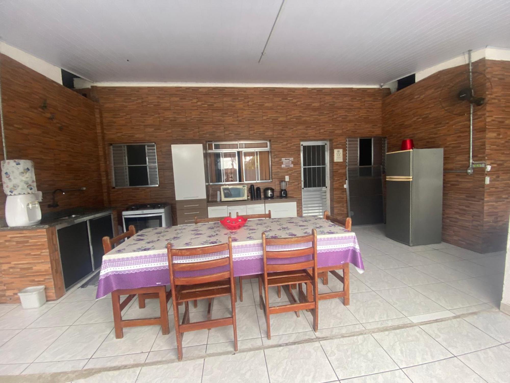 Casa Com Piscina Em Bem Proxima Ao Mar Com 2 E Internet Casa de Férias Bertioga